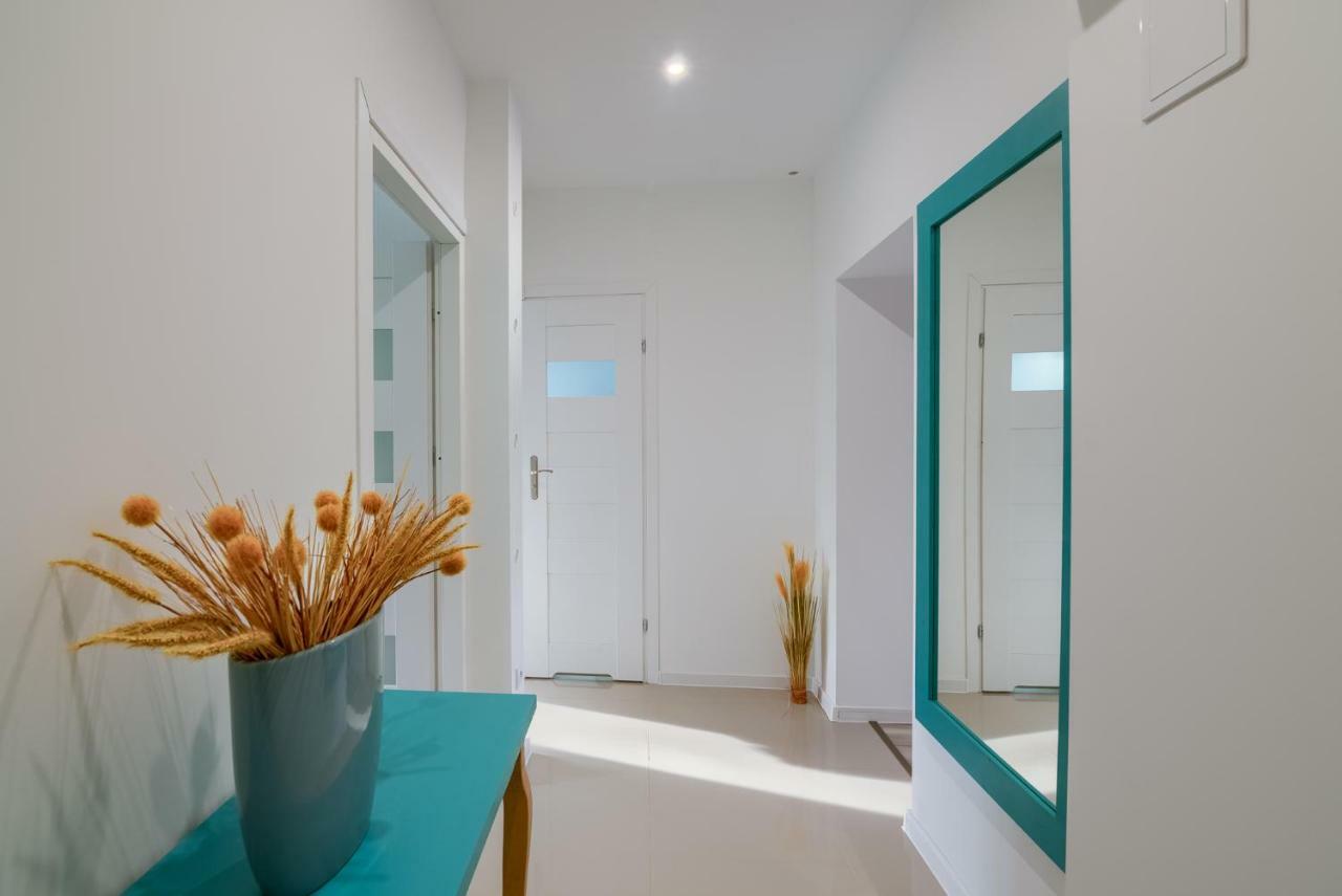 Apartments 4 You Hlonda ティヒ エクステリア 写真